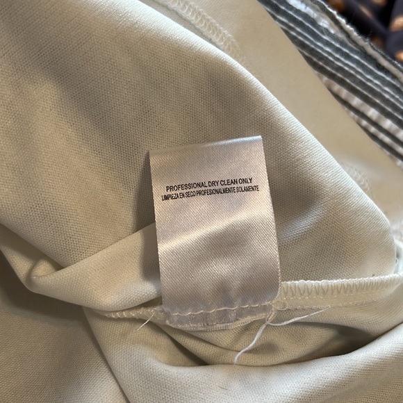 Jodi Kristopher Bell Sleeve Mini Dress (XS) - Picture 6 of 6